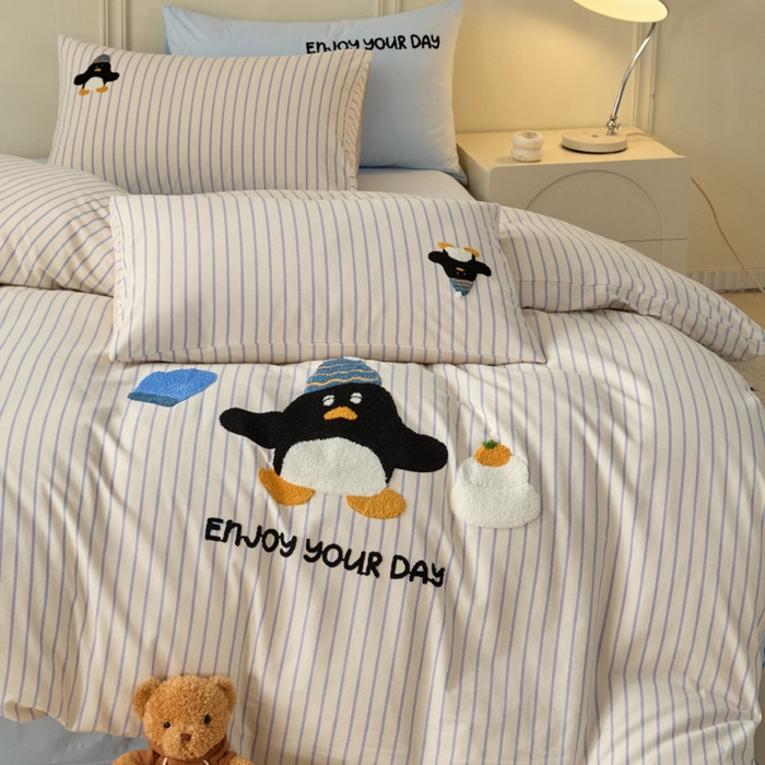 91家纺网 家纺一手货源 找家纺 （总）蓝邻家纺 2025新款全棉磨毛卡通刺绣款四件套--毛巾绣系列