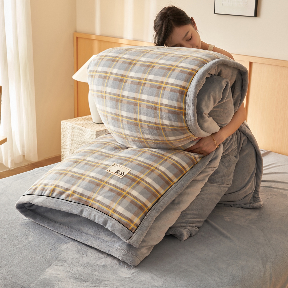 子由家居 2025新款牛奶绒无印风可拆洗冬被被子被芯 莫妮卡