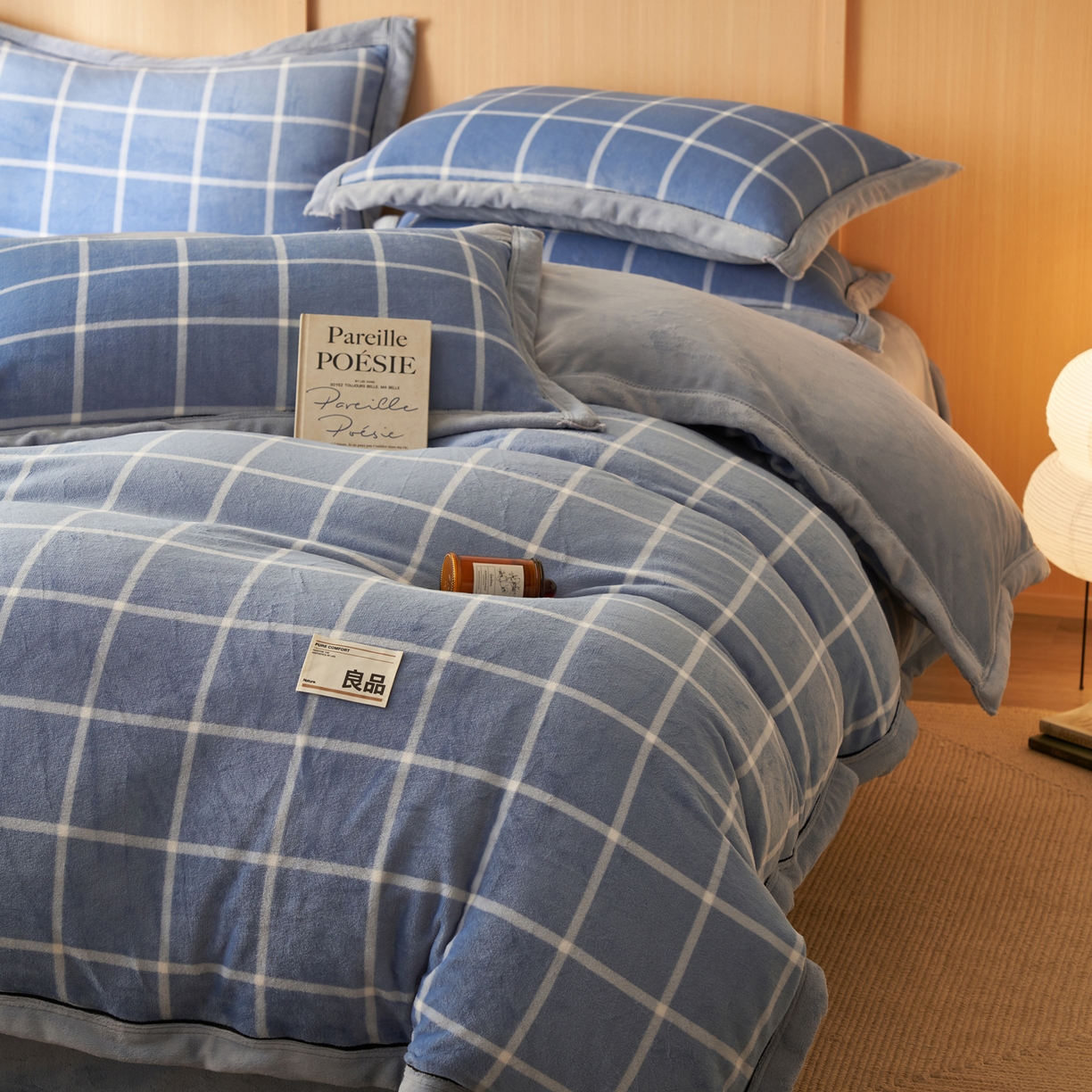 91家纺网 家纺一手货源 找家纺 子由家居 2025新款牛奶绒无印风可拆洗冬被被子被芯 蓝调格