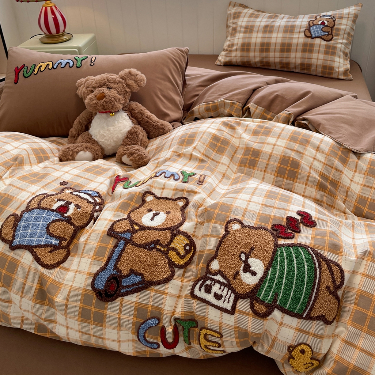 91家纺网 家纺一手货源 找家纺 （总）蓝邻家纺 2025新款全棉磨毛卡通刺绣款四件套--毛巾绣系列