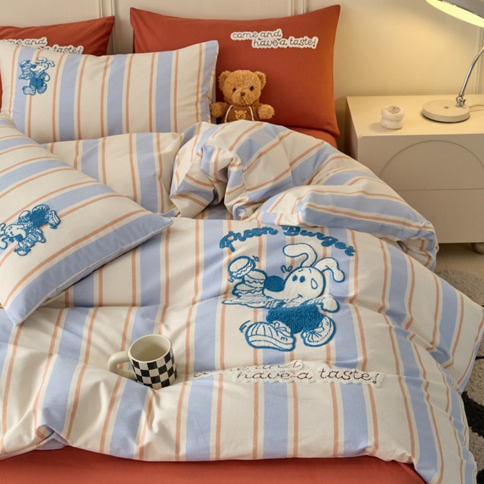 91家纺网 家纺一手货源 找家纺 蓝邻家纺 2025新款全棉磨毛卡通刺绣款四件套--毛巾绣系列 汉堡先生