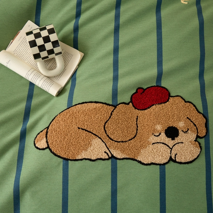 91家纺网 家纺一手货源 找家纺 蓝邻家纺 2025新款全棉磨毛卡通刺绣款四件套--毛巾绣系列 瑞瑞-绿