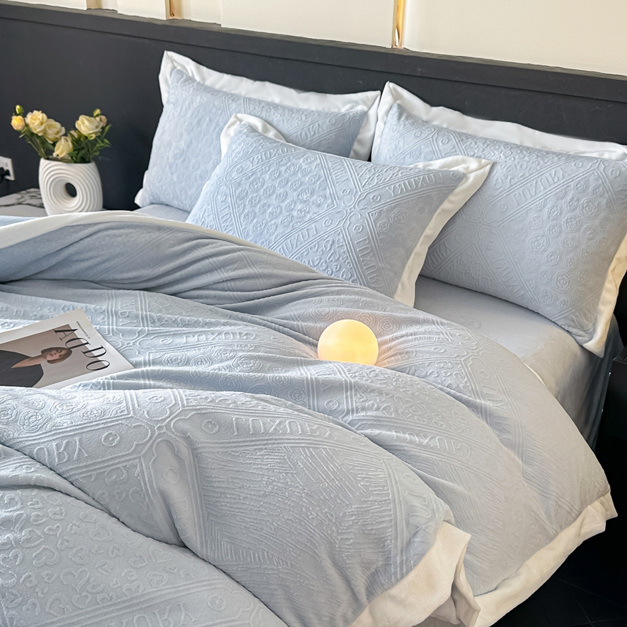 91家纺网 家纺一手货源 找家纺  （总）亿梵家居  2025秋冬新款-拼角款A类全消光牛奶绒立体5D雕花绒四件套