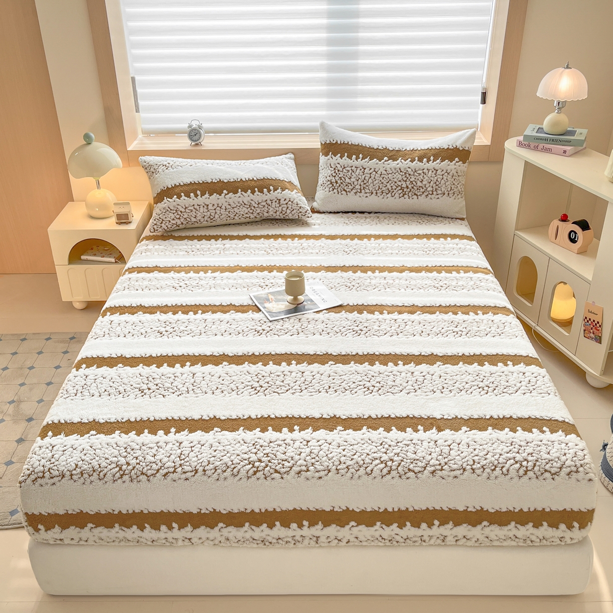 卡伦家纺 2025新款阳离子提花牛奶绒床笠-暖阳系列 暖阳-咖