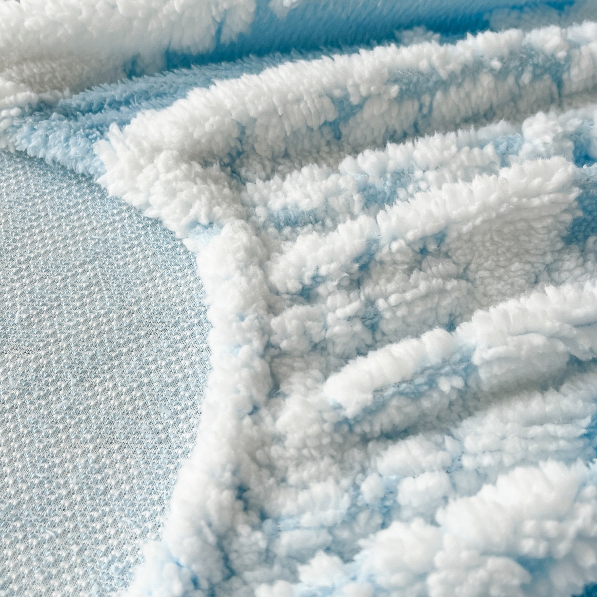 91家纺网 家纺一手货源 找家纺 卡伦家纺 2025新款阳离子提花牛奶绒床笠-暖阳系列 暖阳-蓝