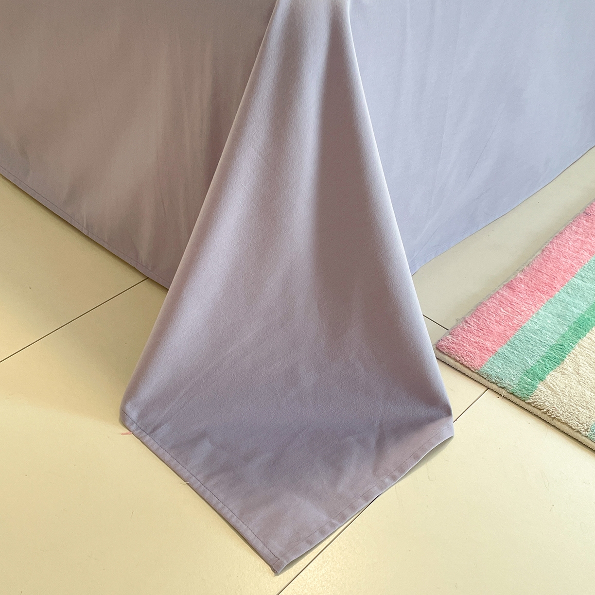 91家纺网 家纺一手货源 找家纺 蓝邻家纺 2025新款全棉磨毛卡通刺绣款四件套--毛巾绣系列 樱桃好朋友