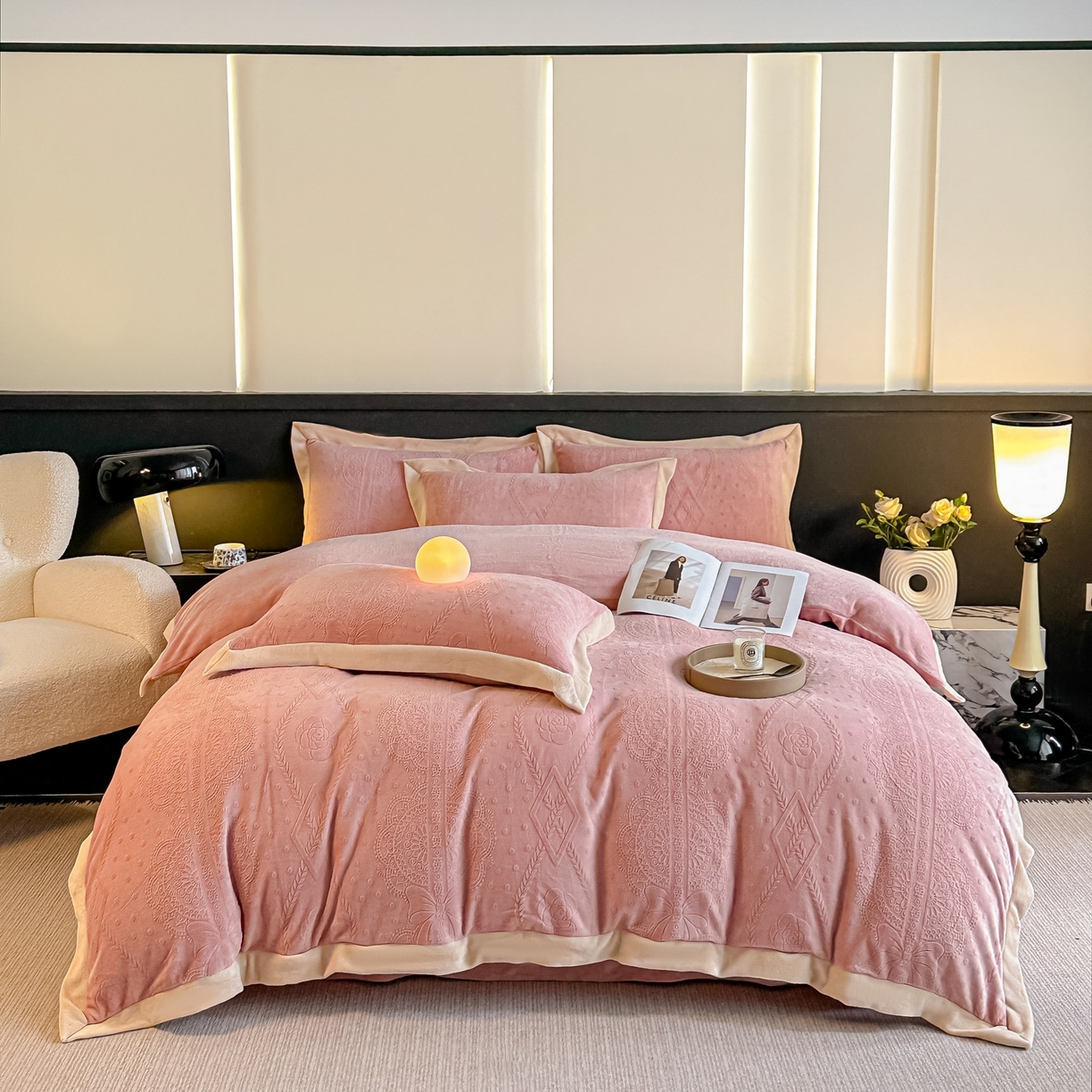 91家纺网 家纺一手货源 找家纺 亿梵家居  2025秋冬新款-拼角款A类全消光牛奶绒立体5D雕花绒四件套 夏洛特-浅粉玉