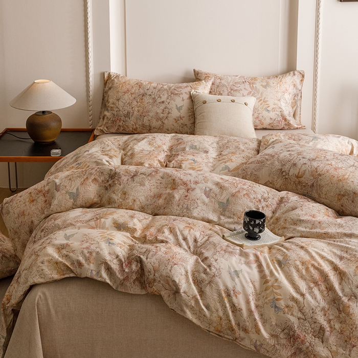 91家纺网 家纺一手货源 找家纺 爱思佳 2025新款棉麻数码印花四件套 花蝶-咖