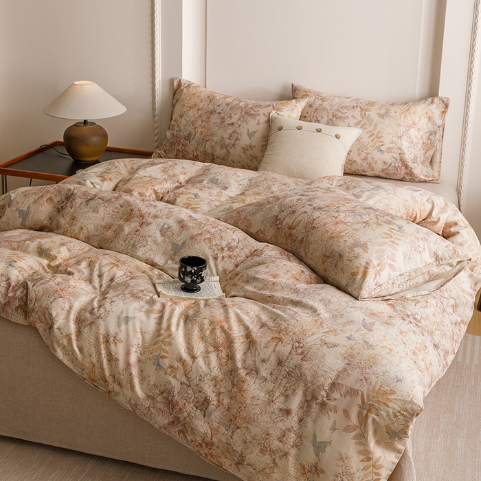 91家纺网 家纺一手货源 找家纺 爱思佳 2025新款棉麻数码印花四件套 花蝶-咖