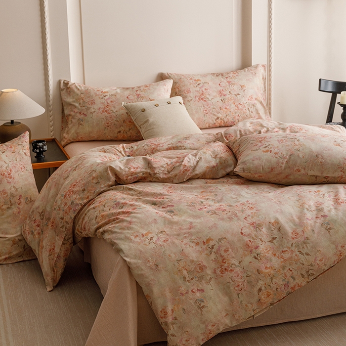 91家纺网 家纺一手货源 找家纺 爱思佳 2025新款棉麻数码印花四件套 花影柔