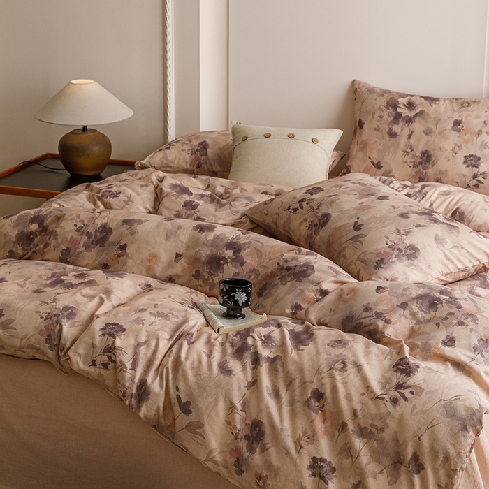 91家纺网 家纺一手货源 找家纺 爱思佳 2025新款棉麻数码印花四件套 暮雅花