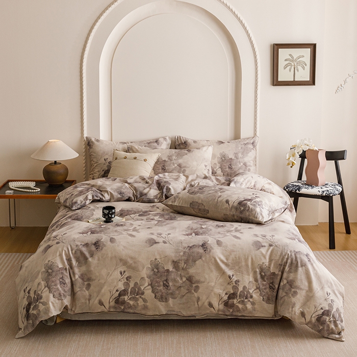 91家纺网 家纺一手货源 找家纺 爱思佳 2025新款棉麻数码印花四件套 素潇-灰