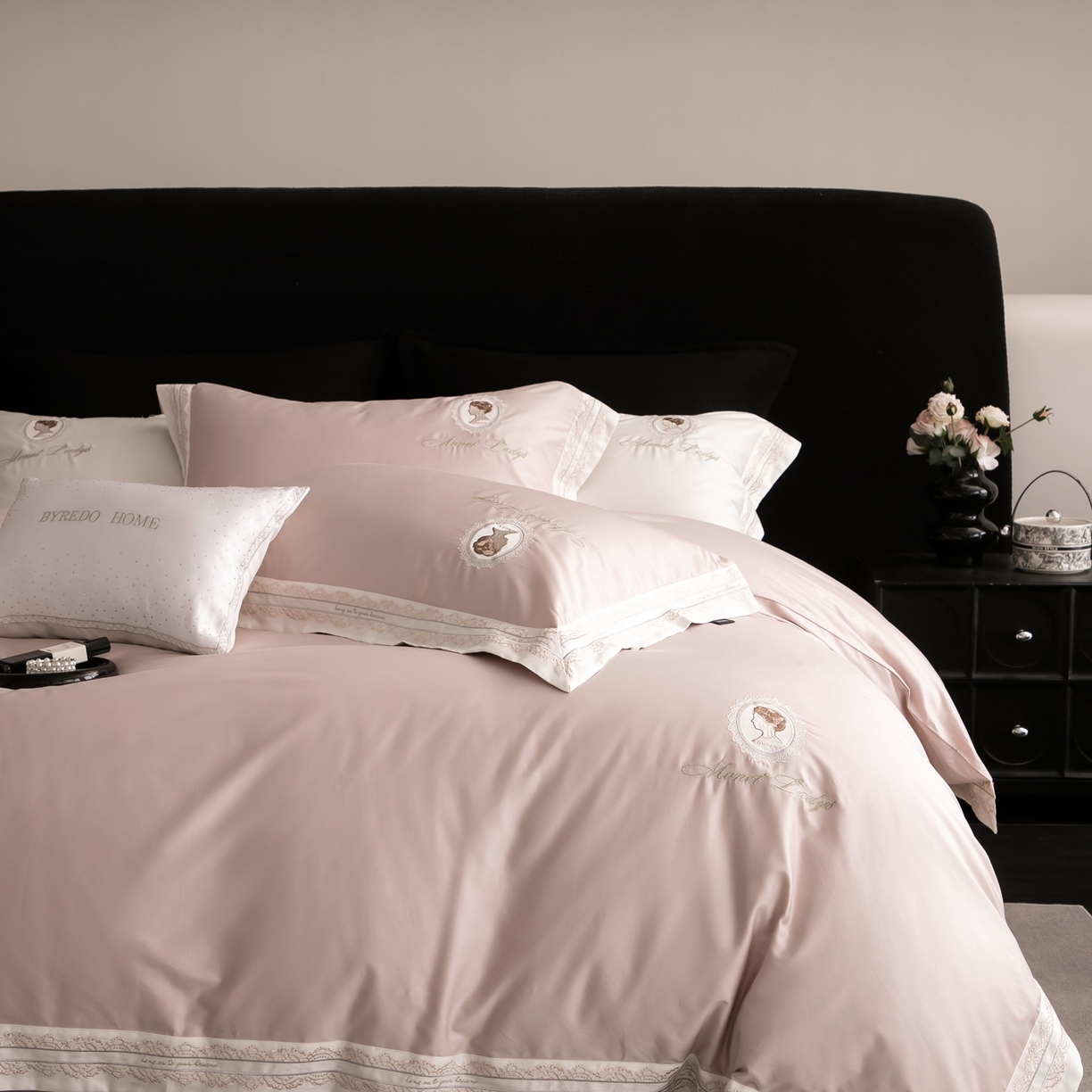 91家纺网 家纺一手货源 找家纺 [91家纺网精选] 新款100s刺绣四件套-慕恋