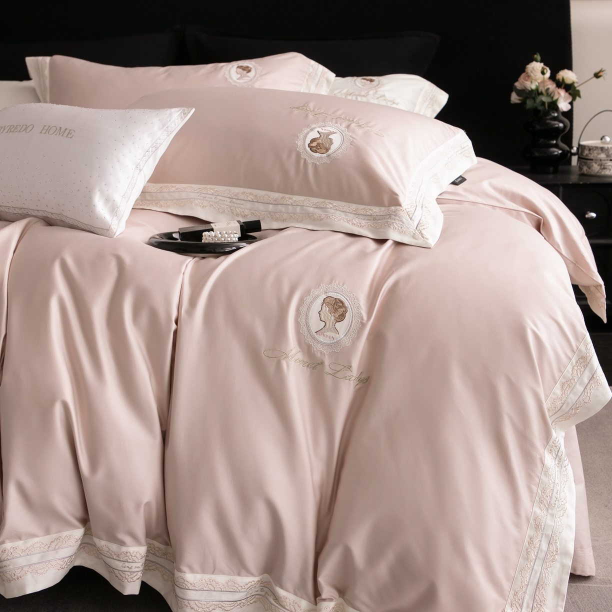 91家纺网 家纺一手货源 找家纺 [91家纺网精选] 新款100s刺绣四件套-慕恋