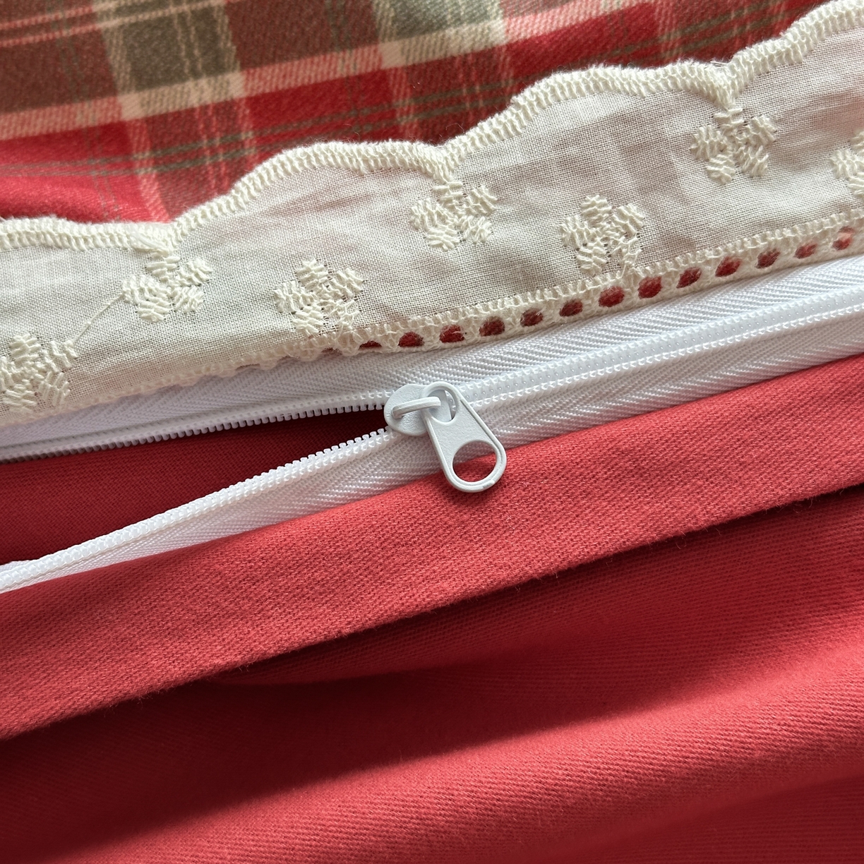 91家纺网 家纺一手货源 找家纺 （总）女子家纺 2025新款全棉纯棉磨毛蕾丝花边四件套