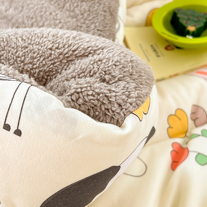 91家纺网 家纺一手货源 找家纺 VIP被业 2025新款羊羔绒印花冬被保暖被芯直播爆款纤维被子被芯 童年