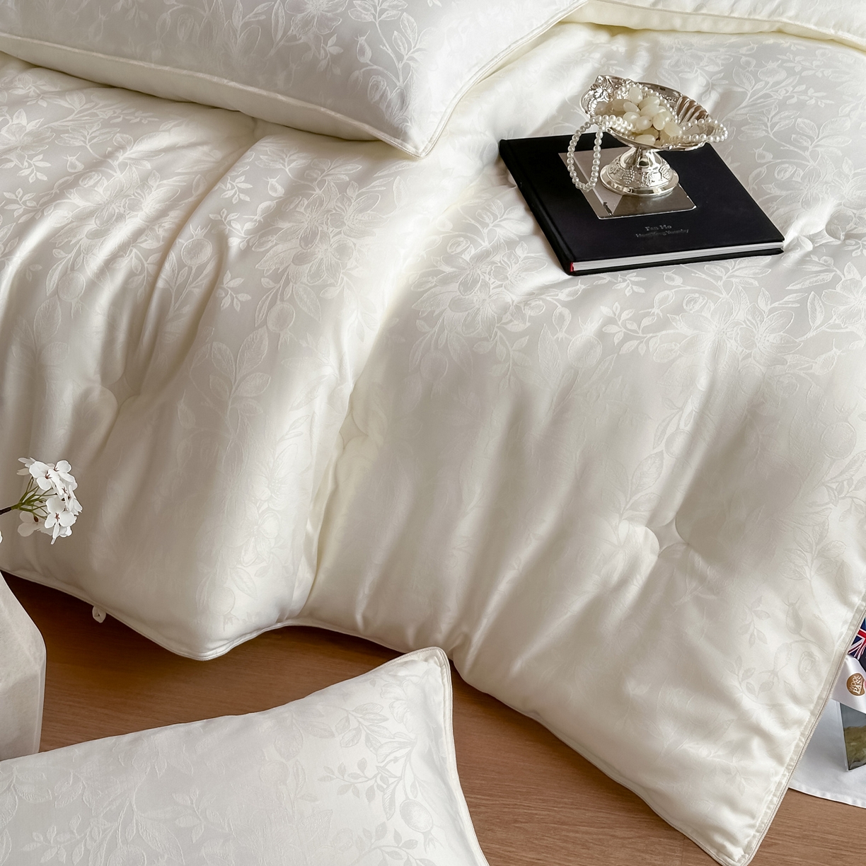 91家纺网 家纺一手货源 找家纺 （总）一加一 2025新款七彩银丝大提花37度澳毛火山被子被芯