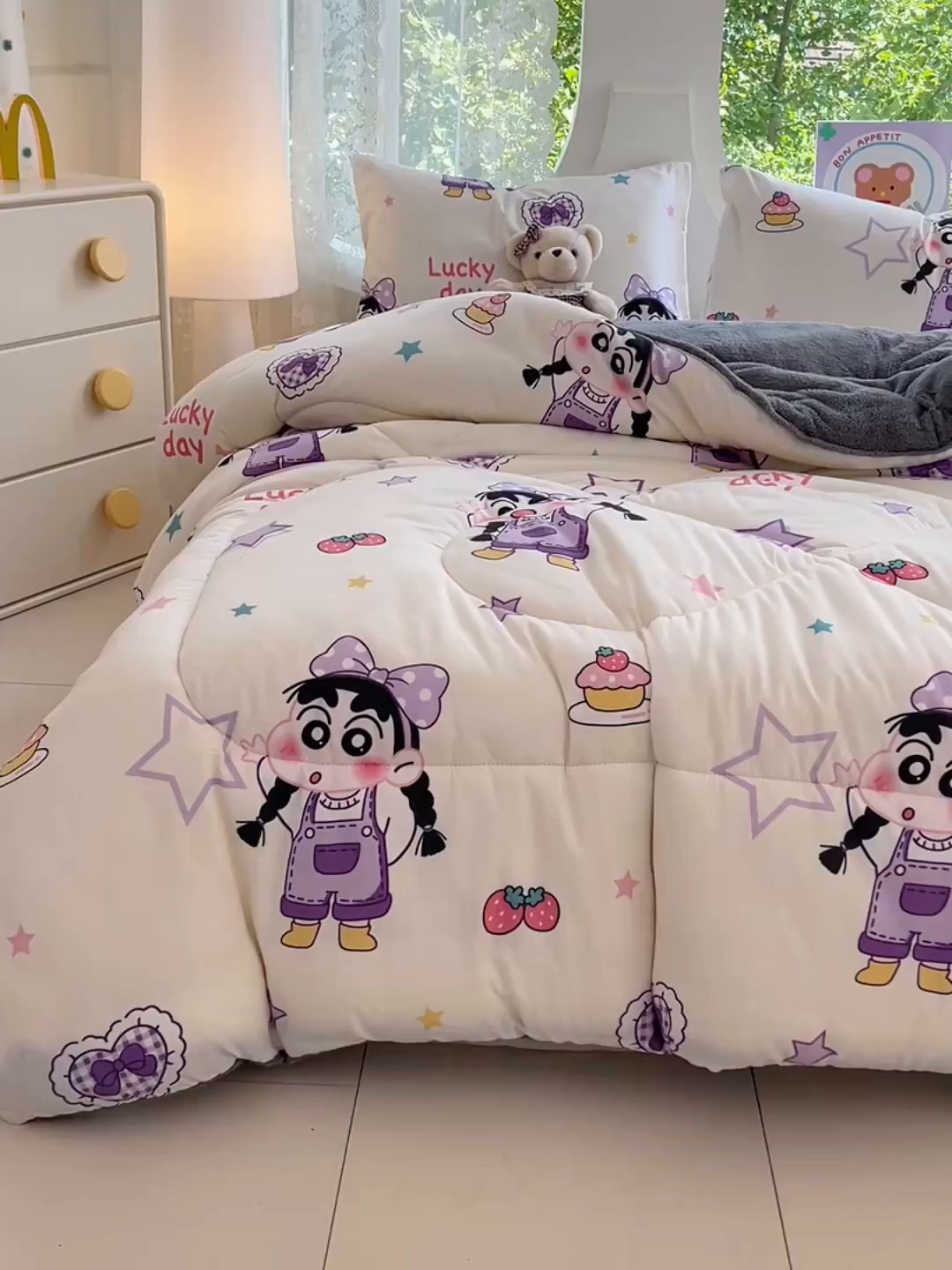 91家纺网 家纺一手货源 找家纺 VIP被业 2025新款羊羔绒印花冬被保暖被芯直播爆款纤维被子被芯 蜡笔没点新