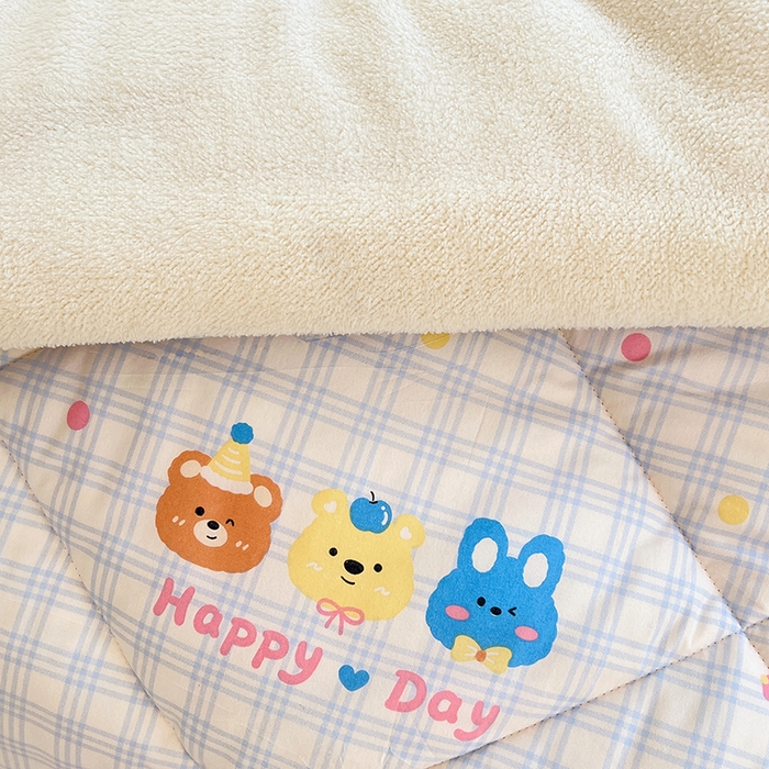 91家纺网 家纺一手货源 找家纺 VIP被业 2025新款羊羔绒印花冬被保暖被芯直播爆款纤维被子被芯 萌趣伙伴