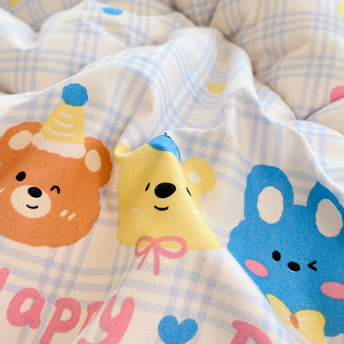 91家纺网 家纺一手货源 找家纺 VIP被业 2025新款羊羔绒印花冬被保暖被芯直播爆款纤维被子被芯 萌趣伙伴