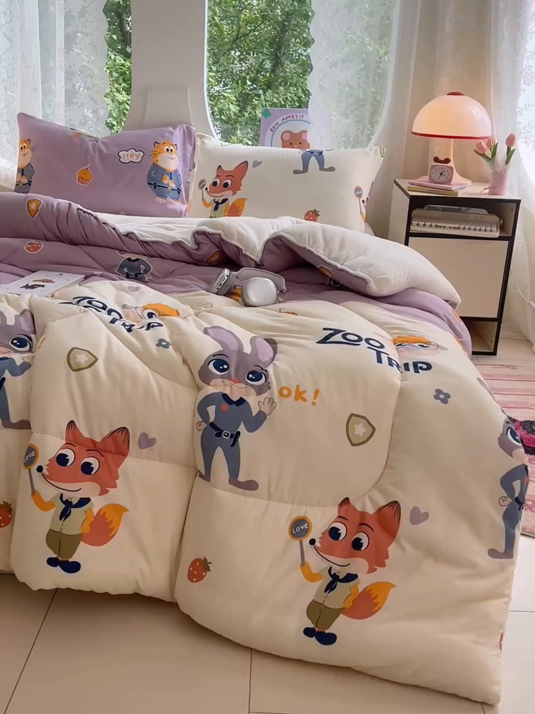 91家纺网 家纺一手货源 找家纺 VIP被业 2025新款羊羔绒印花冬被保暖被芯直播爆款纤维被子被芯 尼克狐尼克