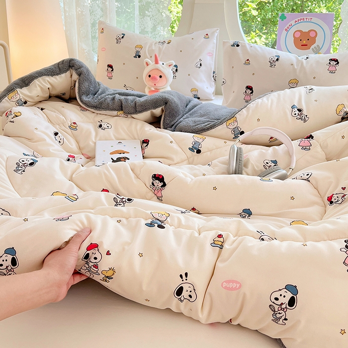 91家纺网 家纺一手货源 找家纺 VIP被业 2025新款羊羔绒印花冬被保暖被芯直播爆款纤维被子被芯 史努比