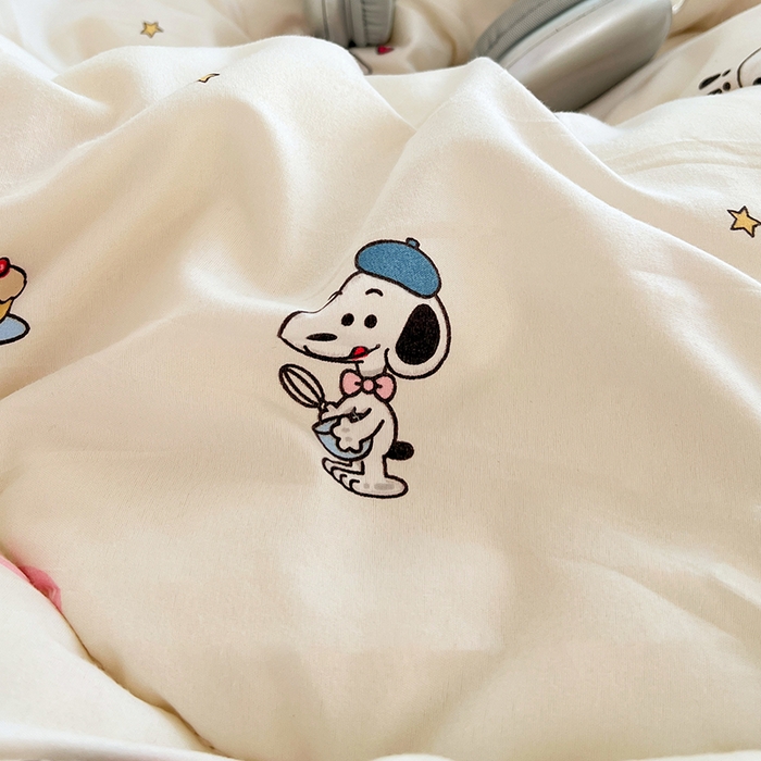 91家纺网 家纺一手货源 找家纺 VIP被业 2025新款羊羔绒印花冬被保暖被芯直播爆款纤维被子被芯 史努比