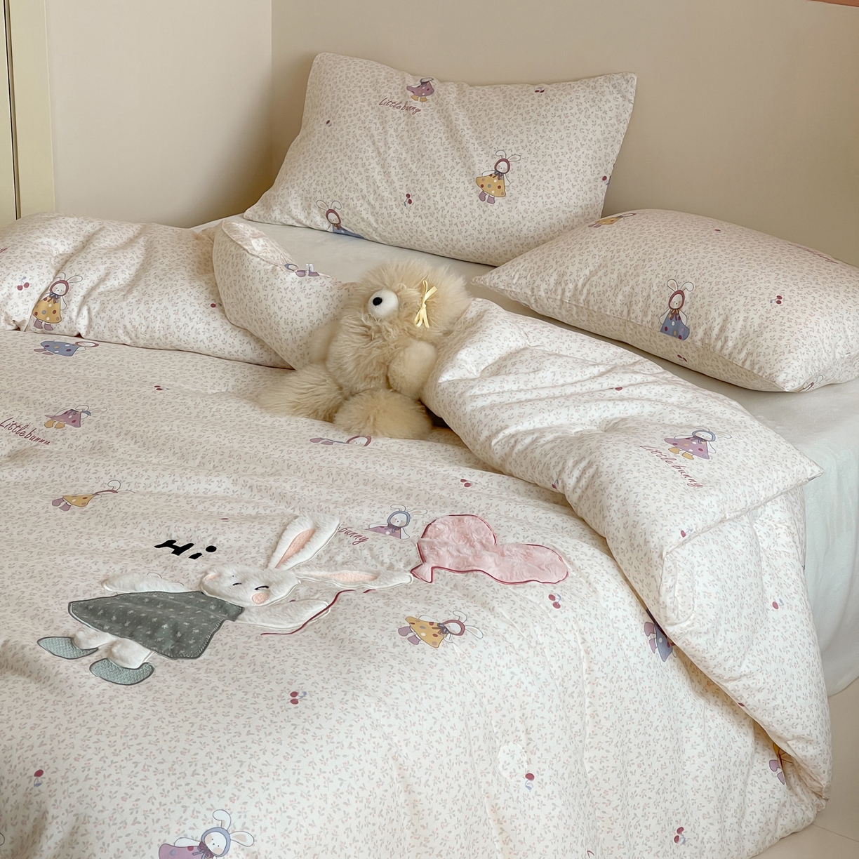 91家纺网 家纺一手货源 找家纺 （总）一加一 2025新款全棉双层纱贴布绣抗菌大豆被子被芯