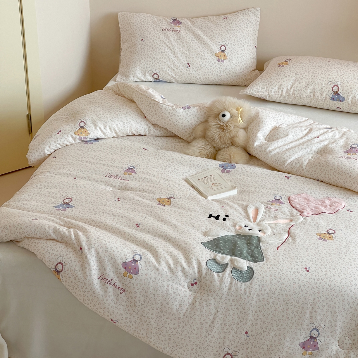 91家纺网 家纺一手货源 找家纺 一加一 2025新款全棉双层纱贴布绣抗菌大豆被子被芯 邦尼兔