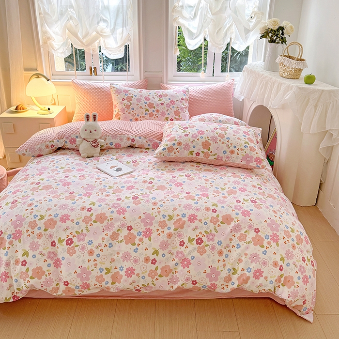 91家纺网 家纺一手货源 找家纺 （总）丫丫家纺 2025学生季全棉高克重豆豆绒三四件套加厚保暖婴儿绒牛奶绒单被套单人双人被套加大号棉加绒三四件套 