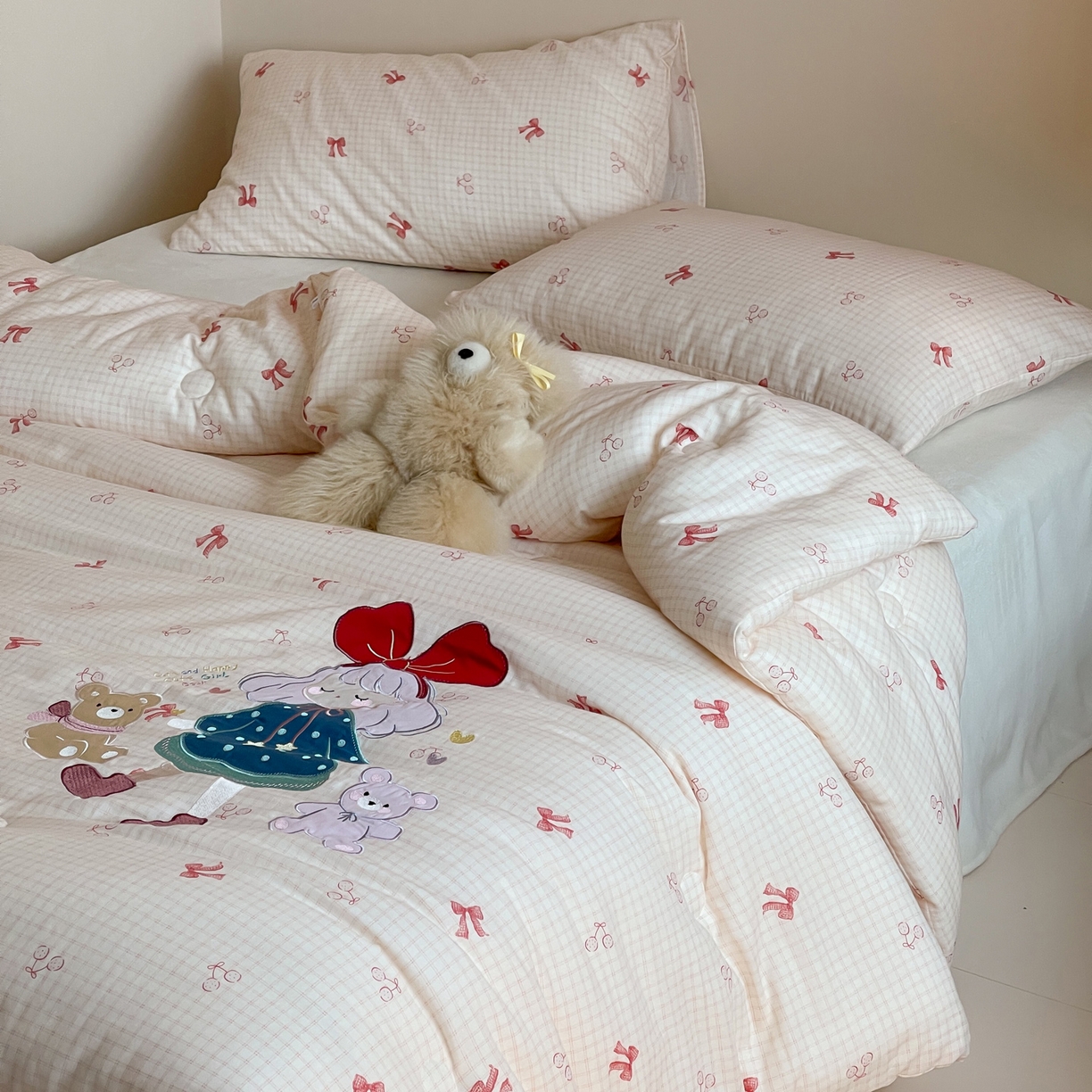 91家纺网 家纺一手货源 找家纺 一加一 2025新款全棉双层纱贴布绣抗菌大豆被子被芯 童梦守护