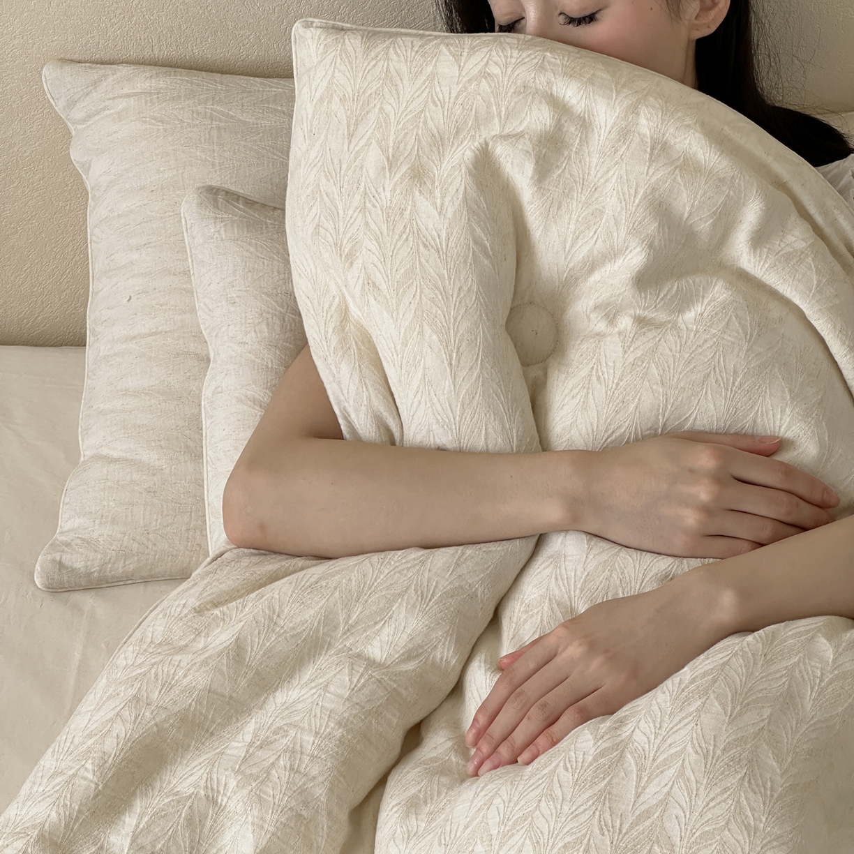 91家纺网 家纺一手货源 找家纺 一加一 2025新款轻奢棉麻大提花55%大豆抗菌被子被芯 羽梦柔衾