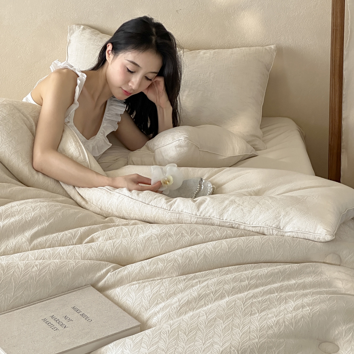 91家纺网 家纺一手货源 找家纺 一加一 2025新款轻奢棉麻大提花55%大豆抗菌被子被芯 羽梦柔衾