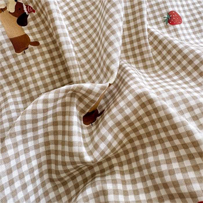 91家纺网 家纺一手货源 找家纺 丫丫家纺 2025学生季全棉高克重豆豆绒三四件套加厚保暖婴儿绒牛奶绒单被套单人双人被套加大号棉加绒三四件套  追梦腊肠