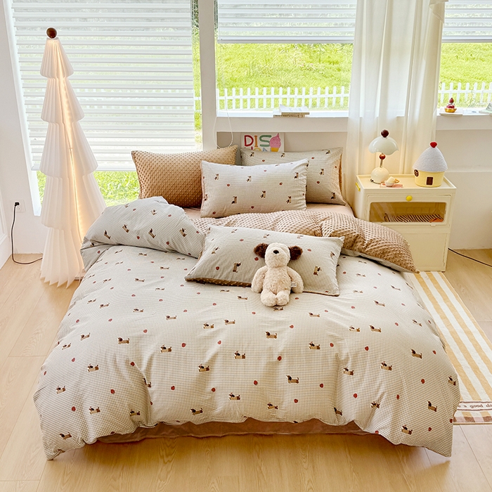 91家纺网 家纺一手货源 找家纺 丫丫家纺 2025学生季全棉高克重豆豆绒三四件套加厚保暖婴儿绒牛奶绒单被套单人双人被套加大号棉加绒三四件套  追梦腊肠