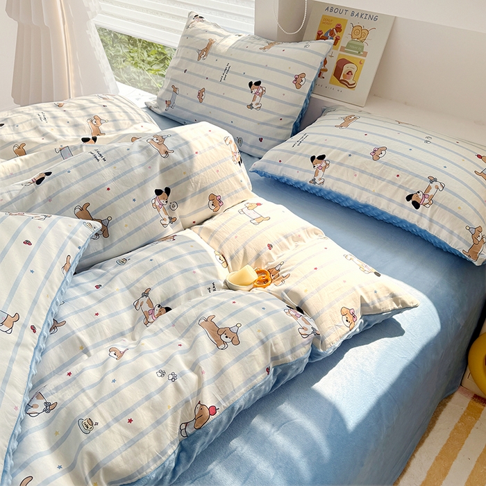 91家纺网 家纺一手货源 找家纺 丫丫家纺 2025学生季全棉高克重豆豆绒三四件套加厚保暖婴儿绒牛奶绒单被套单人双人被套加大号棉加绒三四件套   糖纸童年