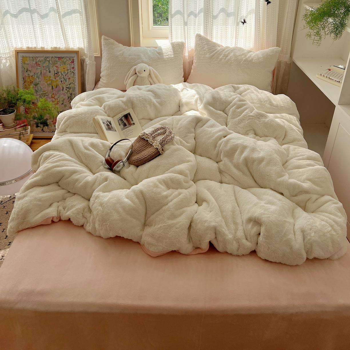 91家纺网 家纺一手货源 找家纺 （总）金爱家 2025新款全消光牛奶绒A类纯色獭兔毛绒立体四件套