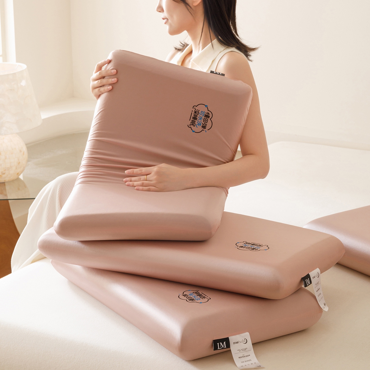 91家纺网 家纺一手货源 找家纺 （总）乐美家纺 2025新款可机洗慢回弹护颈记忆枕枕头枕芯