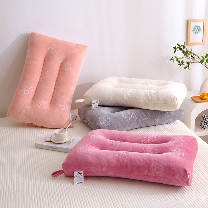 91家纺网 家纺一手货源 找家纺 万聚凯枕芯 2025新款玫瑰绒定型枕头枕芯 组合图