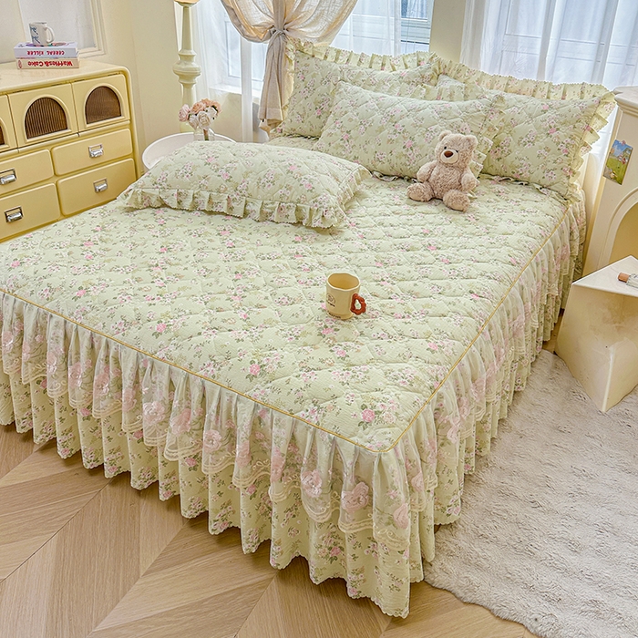 91家纺网 家纺一手货源 找家纺 艾裙海 2025秋冬新款木棉皱皱双层纱夹棉床裙系列四件套 兰桂芳绿