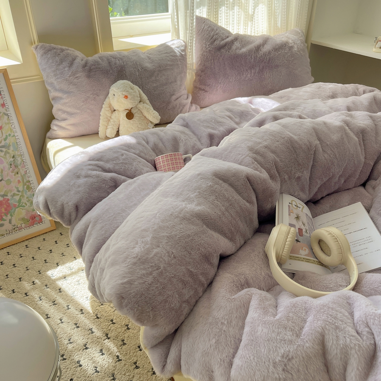 91家纺网 家纺一手货源 找家纺 金爱家 2025新款全消光牛奶绒A类纯色獭兔毛绒立体四件套 混搭-紫黄