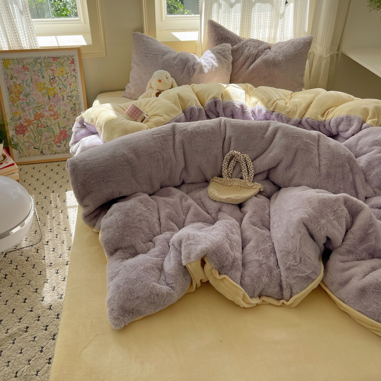 91家纺网 家纺一手货源 找家纺 金爱家 2025新款全消光牛奶绒A类纯色獭兔毛绒立体四件套 混搭-紫黄