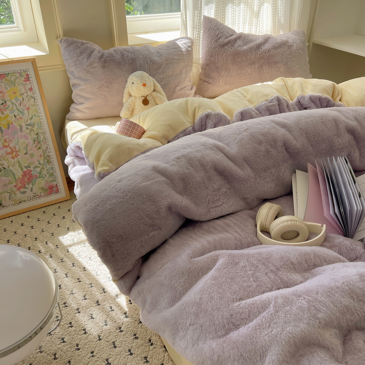 91家纺网 家纺一手货源 找家纺 金爱家 2025新款全消光牛奶绒A类纯色獭兔毛绒立体四件套 混搭-紫黄