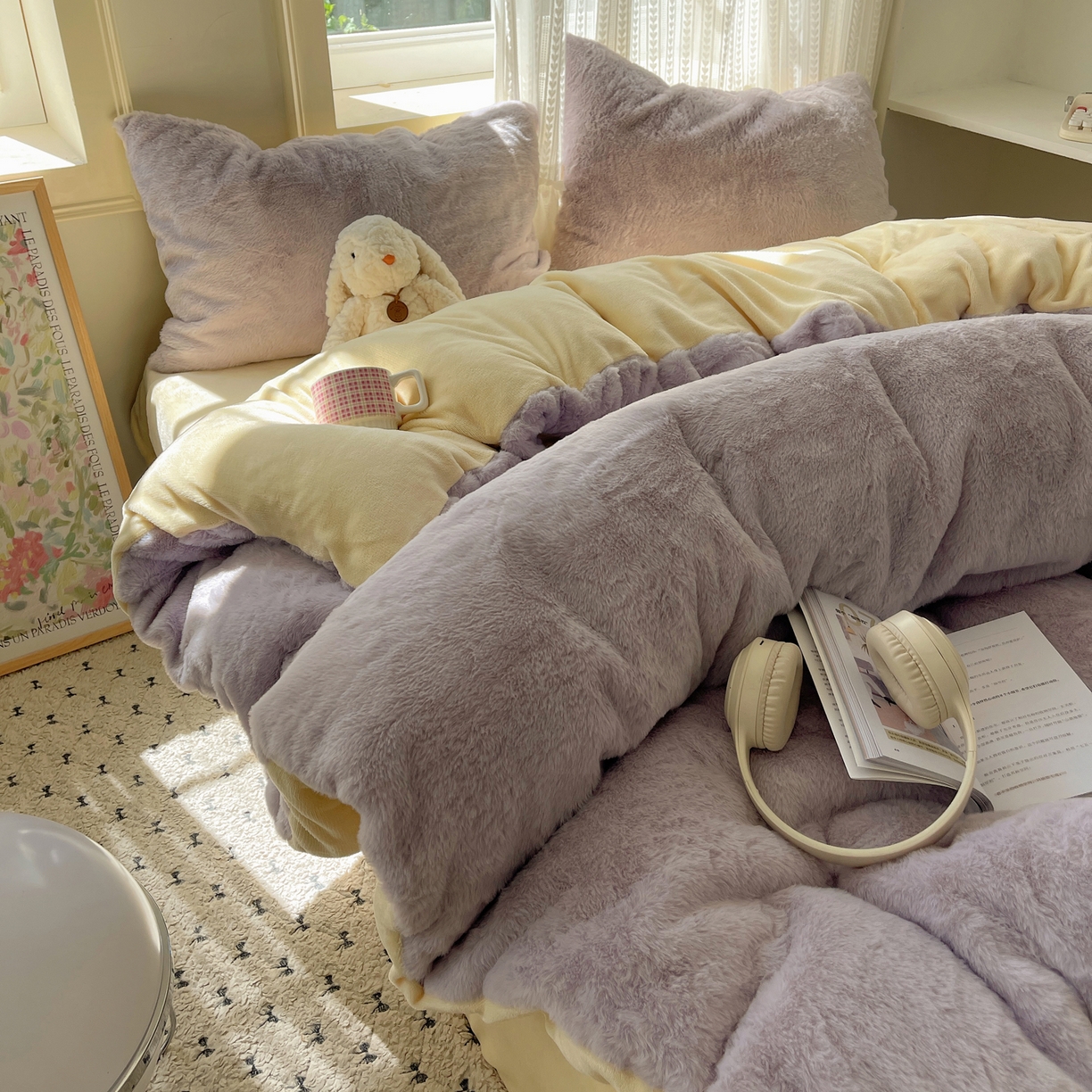 91家纺网 家纺一手货源 找家纺 金爱家 2025新款全消光牛奶绒A类纯色獭兔毛绒立体四件套 混搭-紫黄