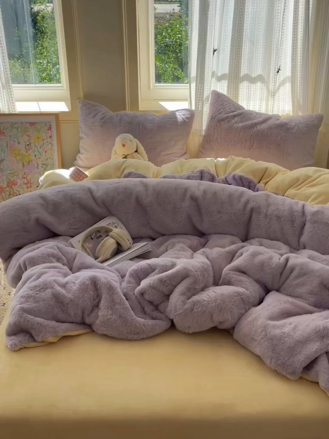 91家纺网 家纺一手货源 找家纺 金爱家 2025新款全消光牛奶绒A类纯色獭兔毛绒立体四件套 混搭-紫黄