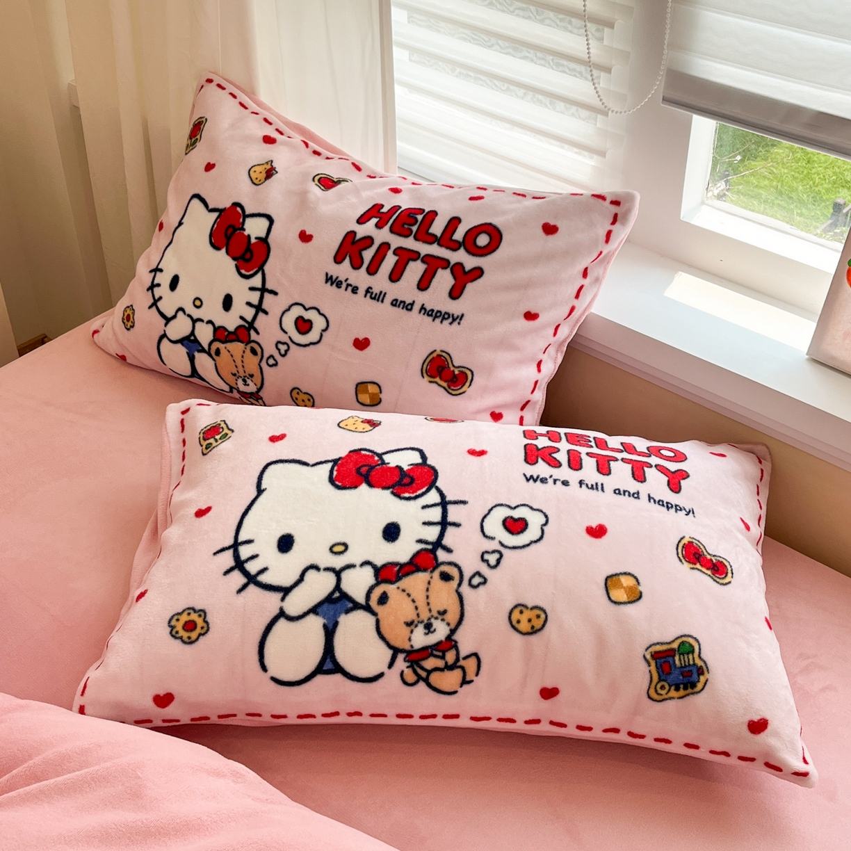 91家纺网 家纺一手货源 找家纺 （总）金爱家 2025新品大版卡通平网数码印花加厚高克重牛奶绒皮卡丘系列四件套