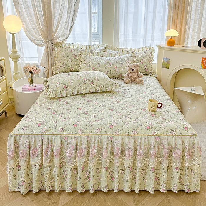 91家纺网 家纺一手货源 找家纺 艾裙海 2025秋冬新款木棉皱皱双层纱夹棉床裙系列单品床裙 兰桂芳绿