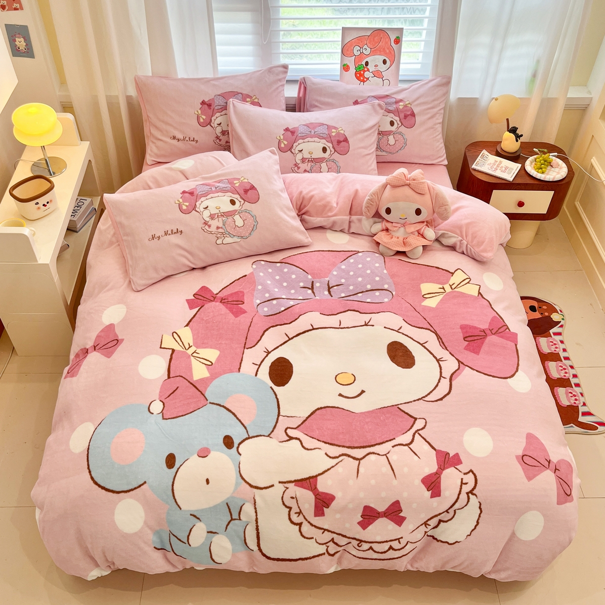 91家纺网 家纺一手货源 找家纺 （总）金爱家 2025新品大版卡通平网数码印花加厚高克重牛奶绒皮卡丘系列四件套