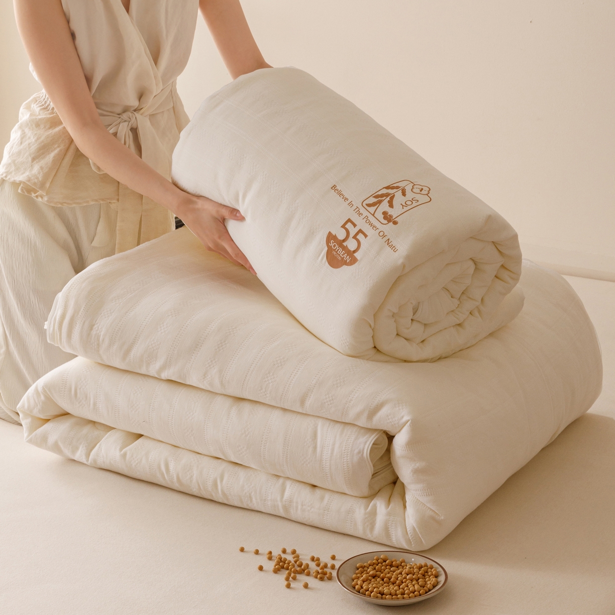 91家纺网 家纺一手货源 找家纺 子由家居 2025新款全棉纯棉有氧双层提花55大豆被被子被芯 双层纱55大豆子母被