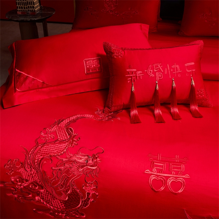 91家纺网 家纺一手货源 找家纺 红番天家居馆 （控价）2025新款纯棉新中式刺绣婚庆四件套（每款供货价的基础上一切活动券后+100） 心有灵犀-红